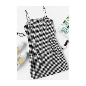 gingham / checkered dress